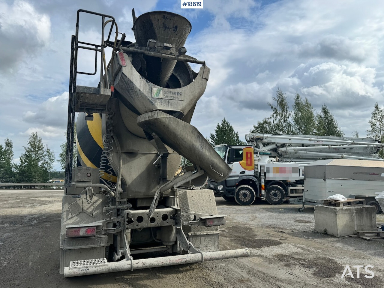 Mercedes Arocs 3246 - شاحنة خلاطة خرسانة: صور 4 Mercedes Arocs 3246 - شاحنة خلاطة خرسانة: صور 4