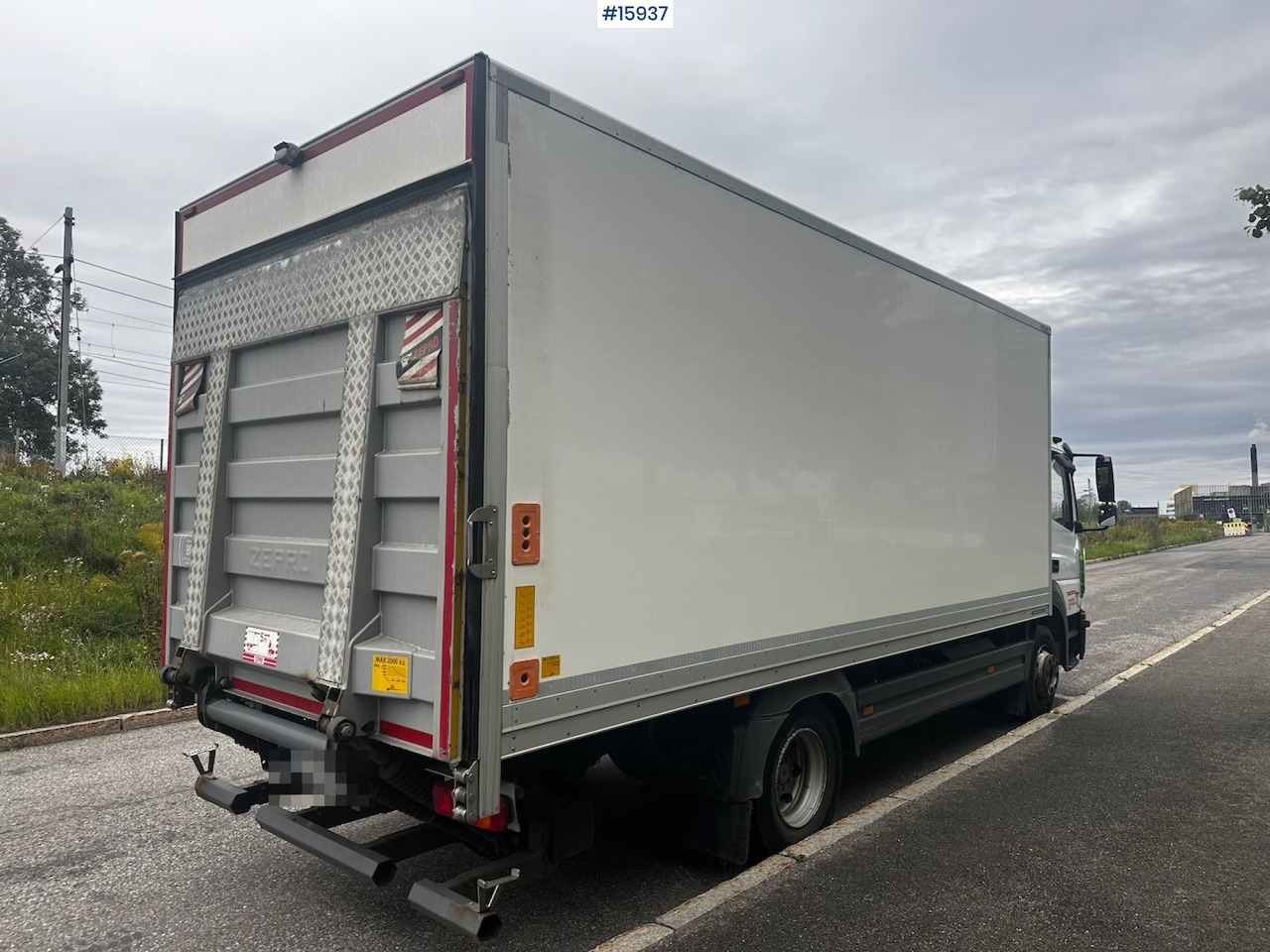 Mercedes Atego - بصندوق مغلق شاحنة: صور 5 Mercedes Atego - بصندوق مغلق شاحنة: صور 5