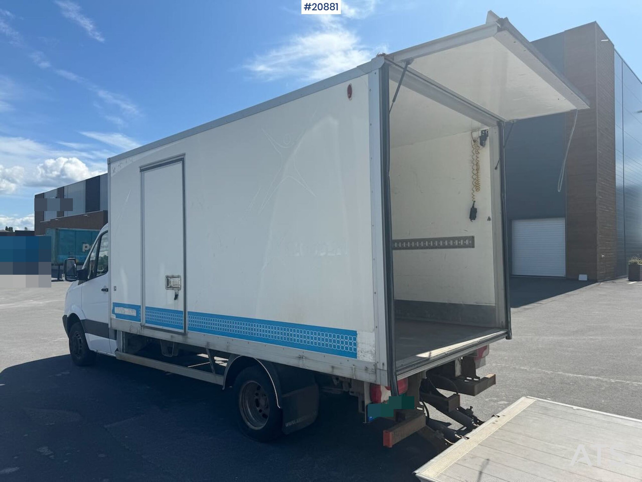 Mercedes SPRINTER - الشاحنات الصغيرة صندوق مغلق: صور 5 Mercedes SPRINTER - الشاحنات الصغيرة صندوق مغلق: صور 5