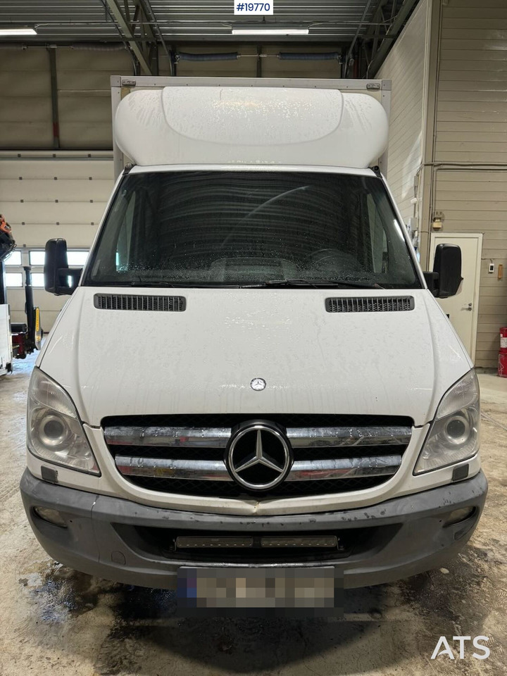 Mercedes Sprinter - بصندوق مغلق شاحنة: صور 2 Mercedes Sprinter - بصندوق مغلق شاحنة: صور 2