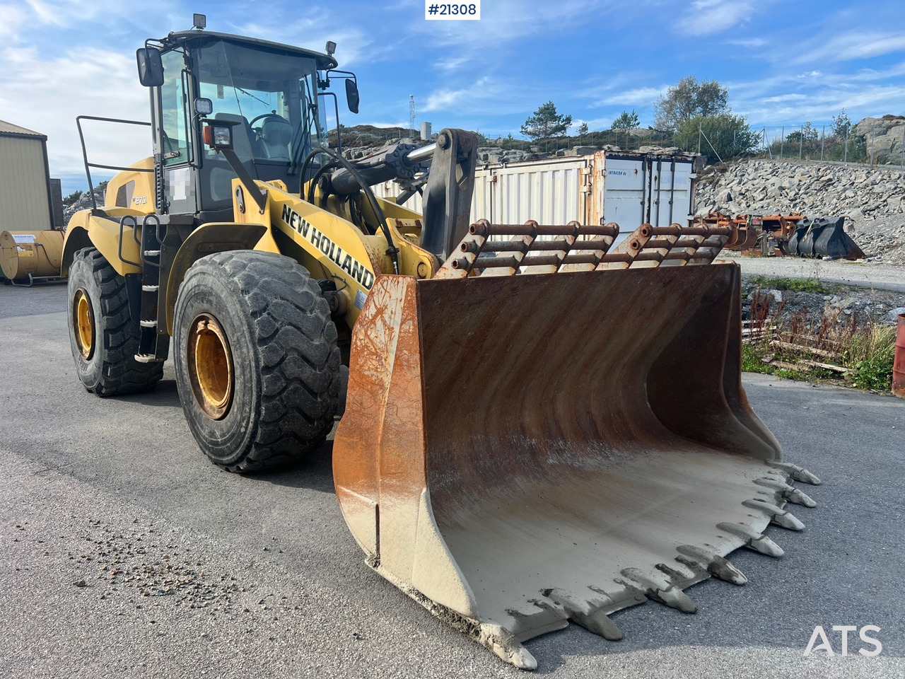 New Holland w270B - اللودر بعجل: صور 1 New Holland w270B - اللودر بعجل: صور 1