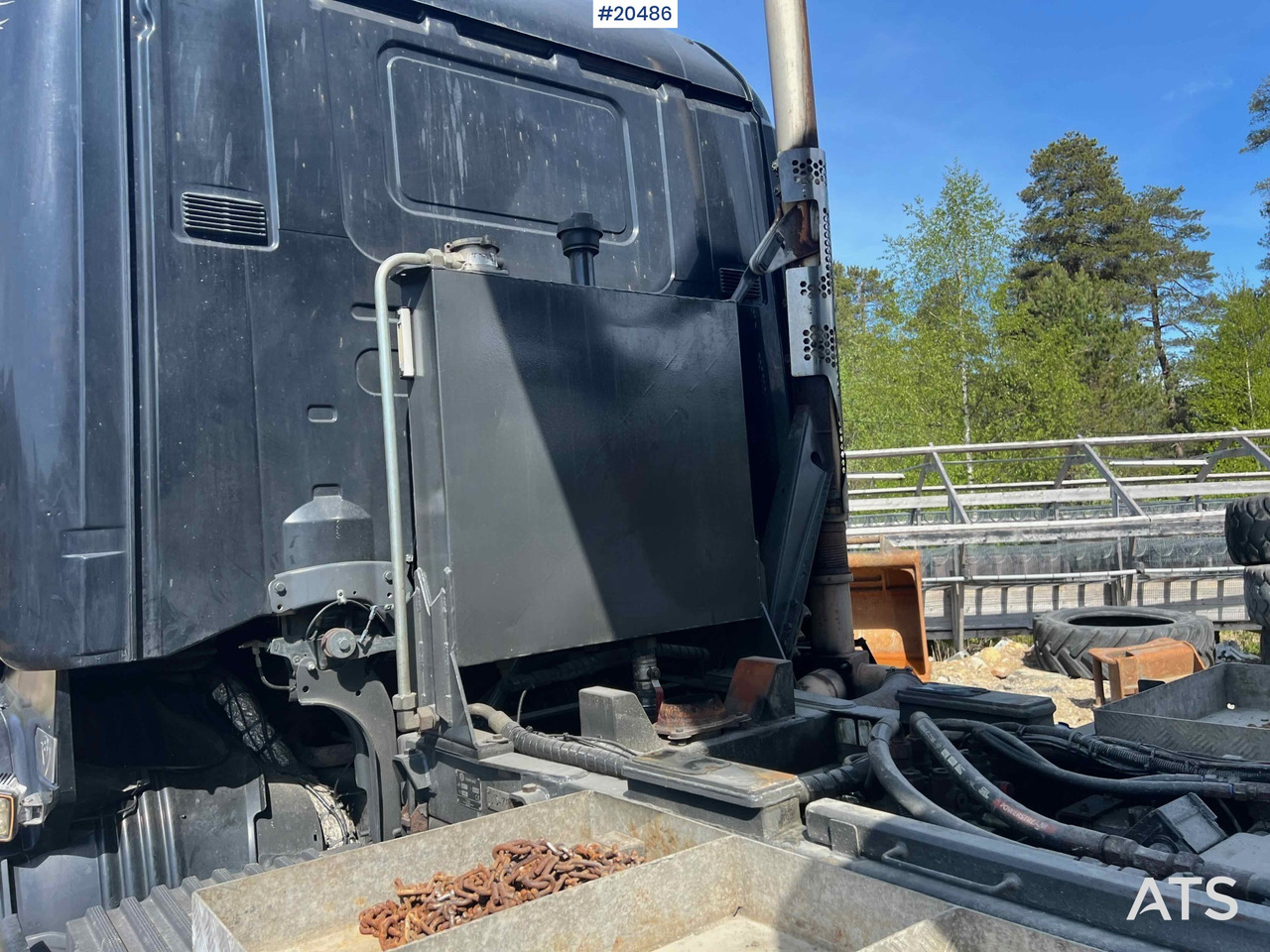 قلابات Scania R560: صور 48