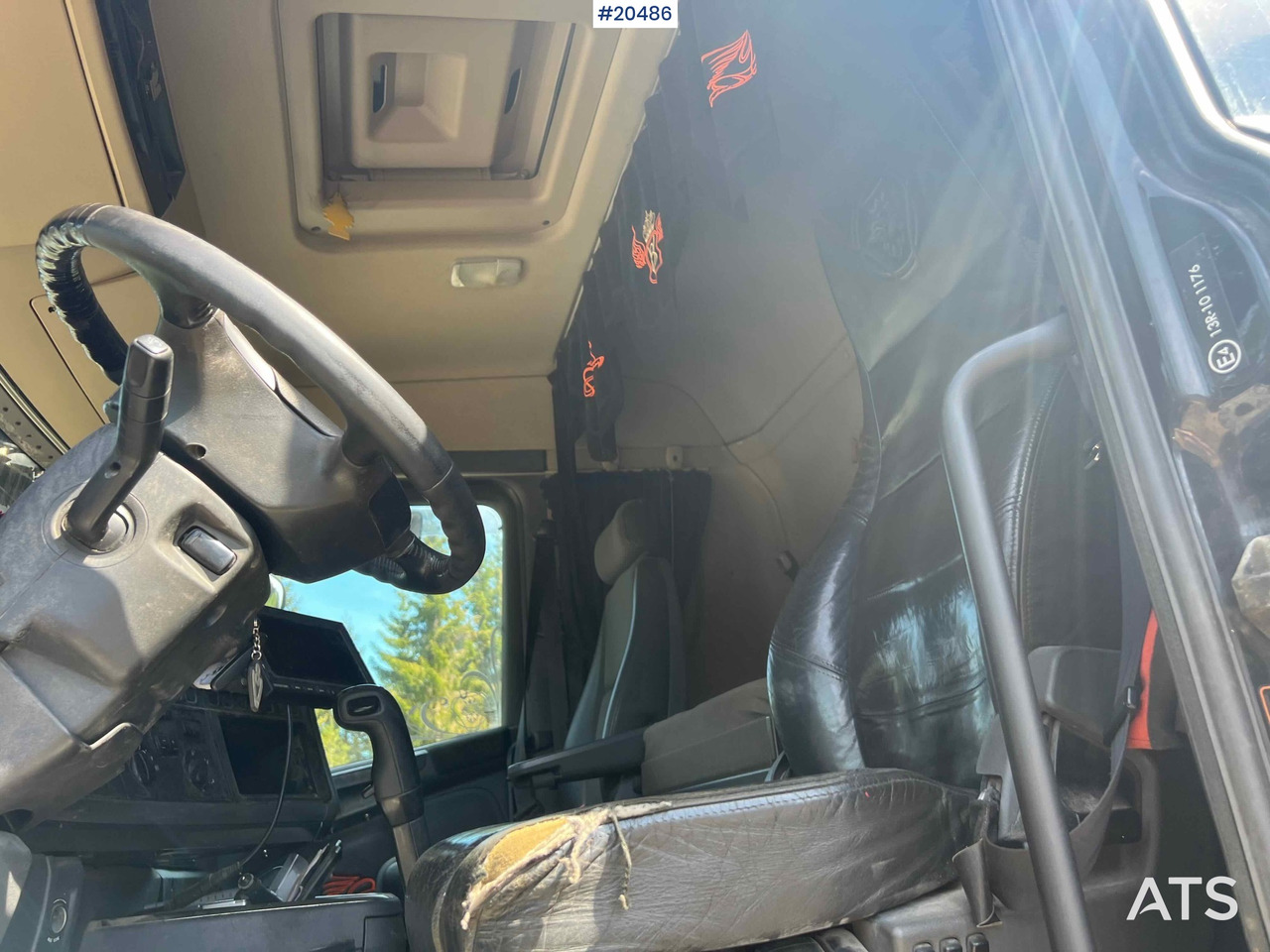 قلابات Scania R560: صور 23