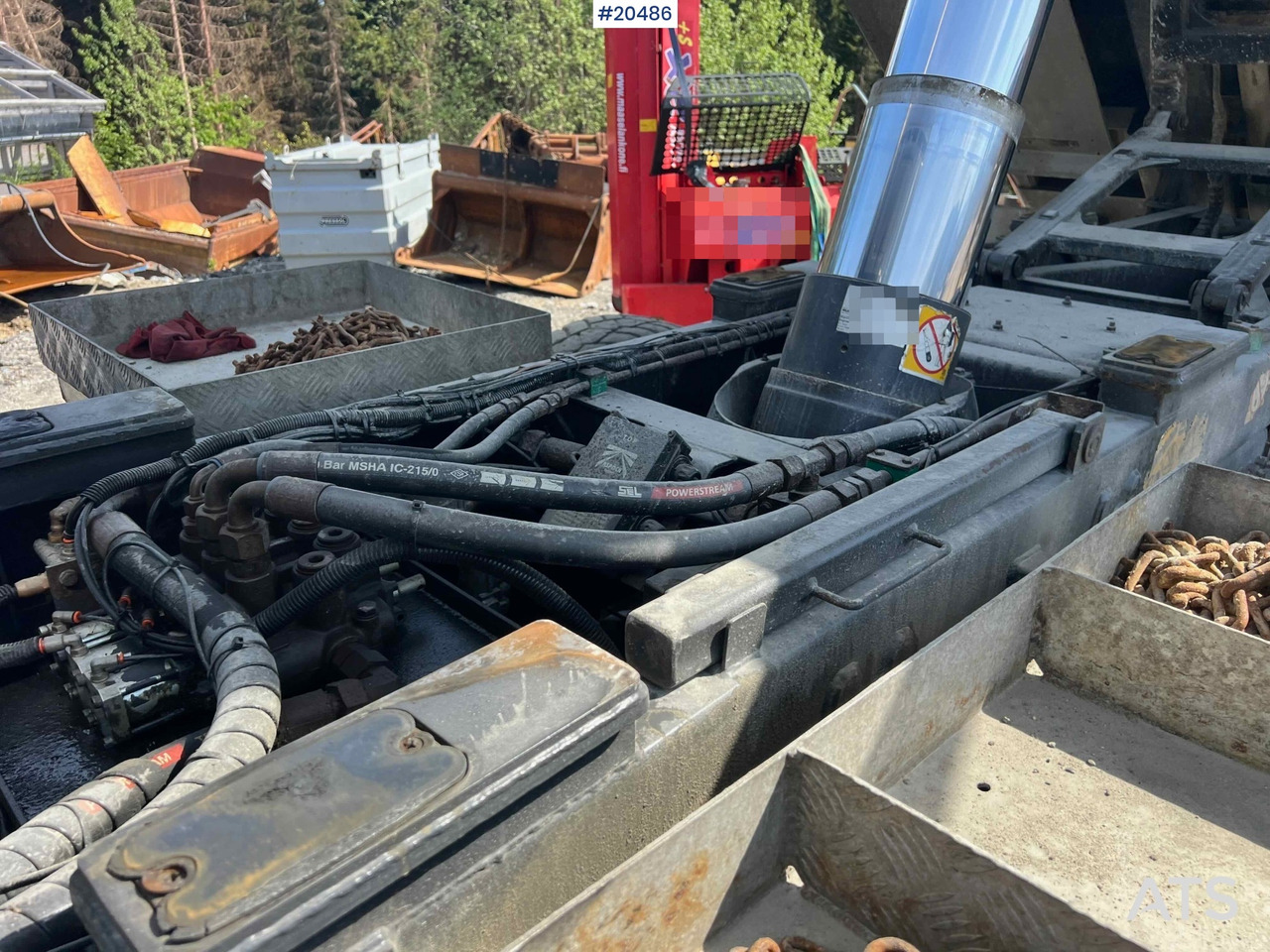 قلابات Scania R560: صور 34