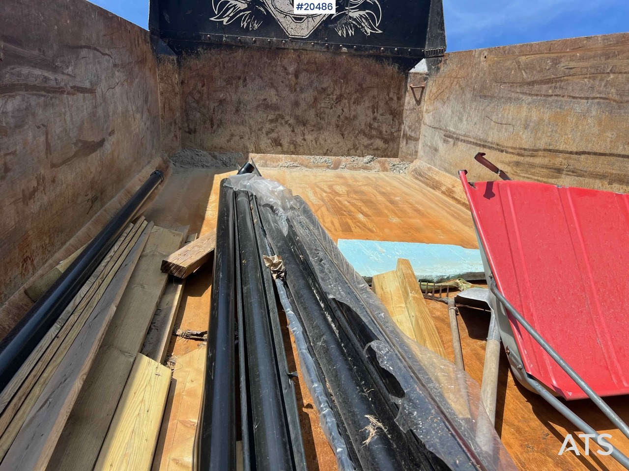 قلابات Scania R560: صور 32