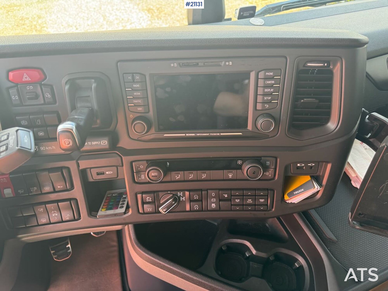 شاحنة جرار Scania S660: صور 22 شاحنة جرار Scania S660: صور 22