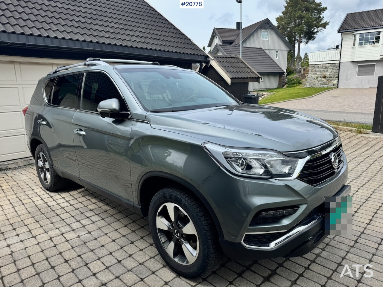 سيارة Ssangyong REXTON: صور 7