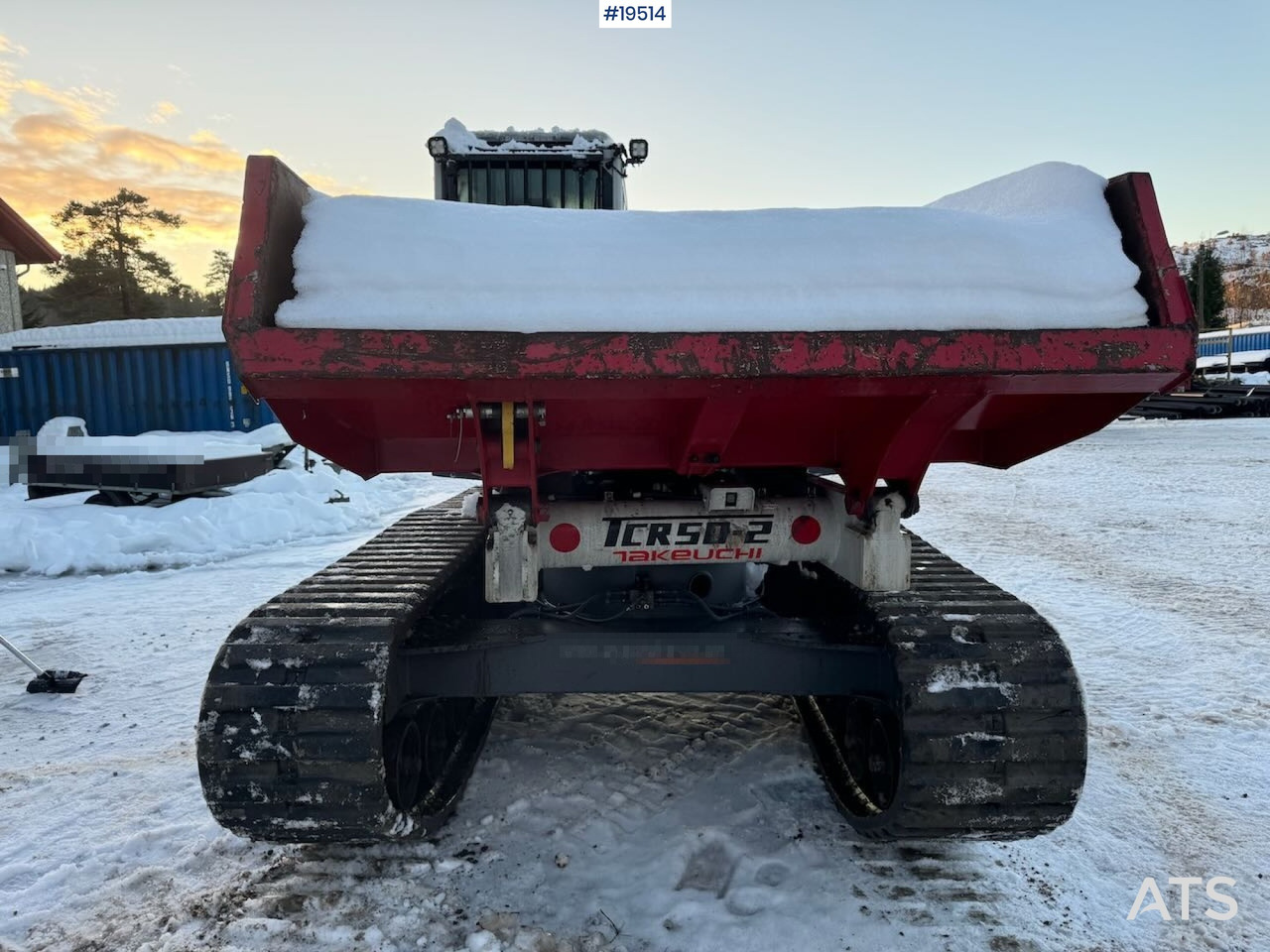 Takeuchi TCR50-2 - قلابة شاحنة: صور 4 Takeuchi TCR50-2 - قلابة شاحنة: صور 4