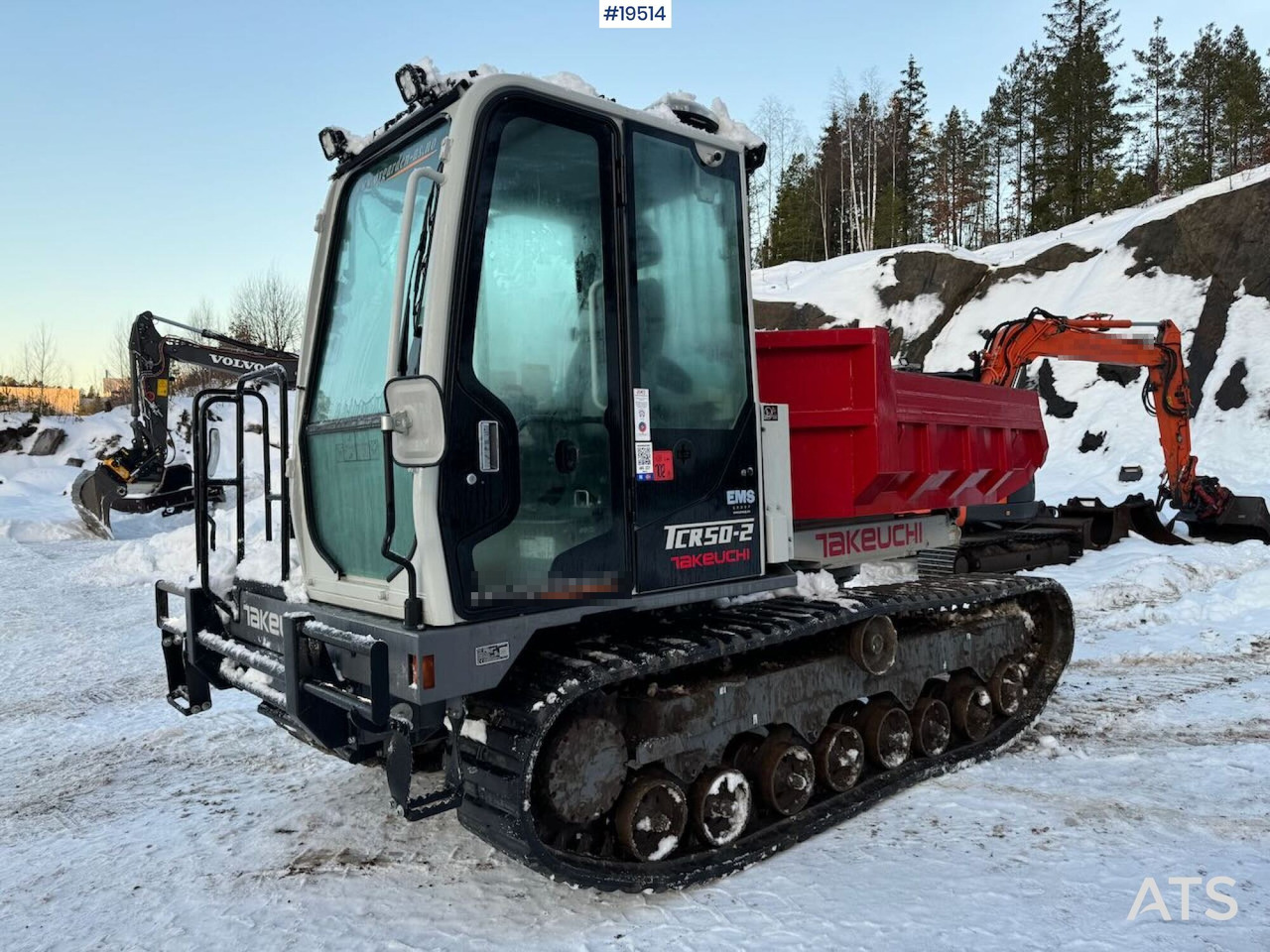 Takeuchi TCR50-2 - قلابة شاحنة: صور 2 Takeuchi TCR50-2 - قلابة شاحنة: صور 2