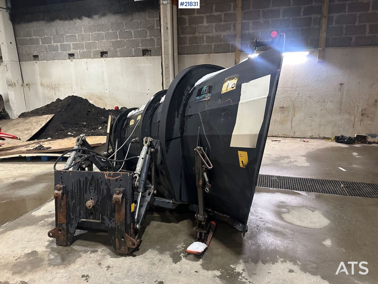 Tellefsdal D-plow - كاسحة ثلوج: صور 4 Tellefsdal D-plow - كاسحة ثلوج: صور 4