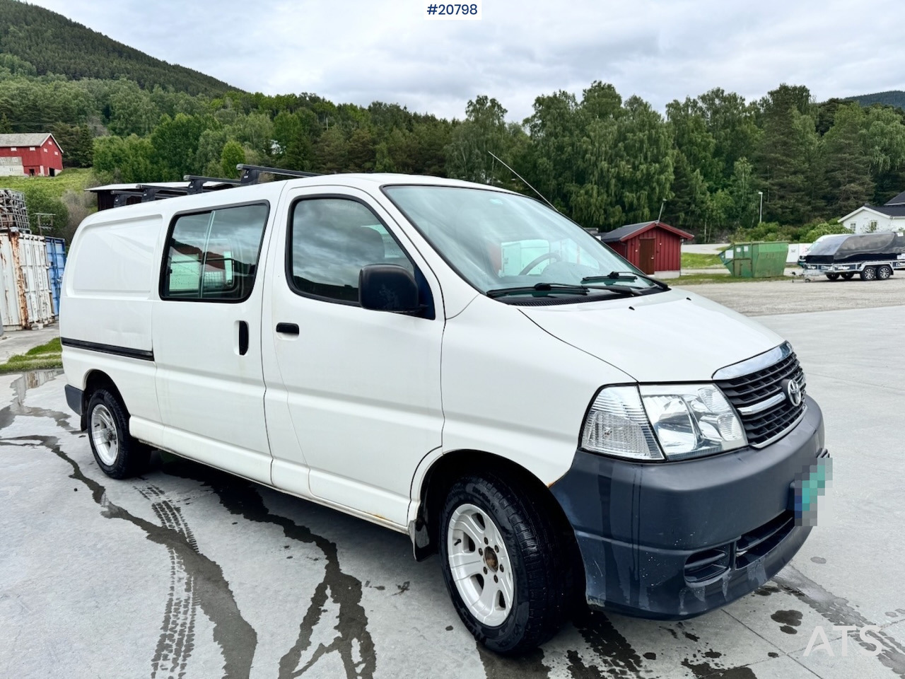 فان Toyota Hiace: صور 7