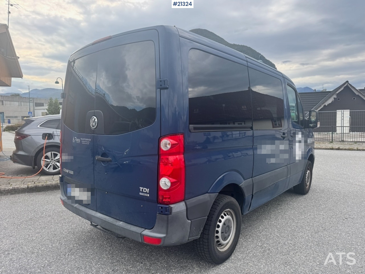 Volkswagen Crafter - حافلة صغيرة, ميكروباص: صور 5 Volkswagen Crafter - حافلة صغيرة, ميكروباص: صور 5