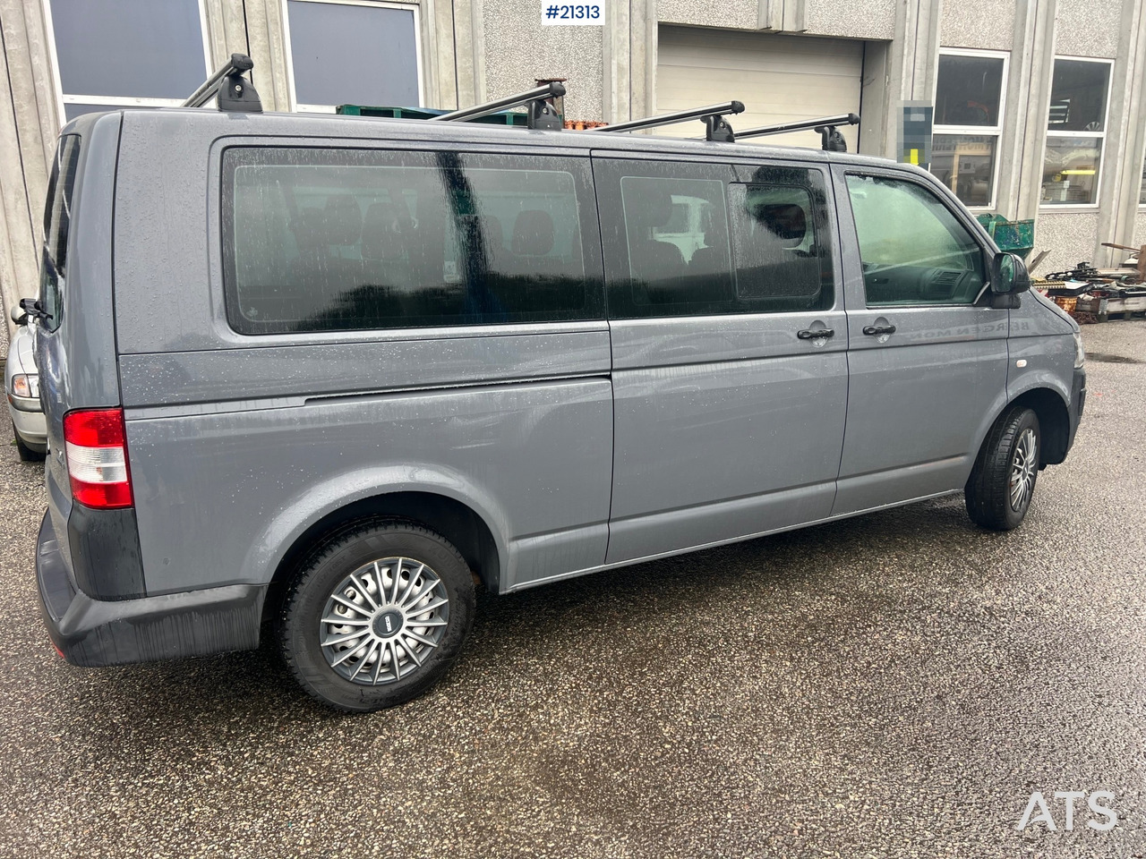 Volkswagen kombi 9 seter - حافلة صغيرة, ميكروباص: صور 3 Volkswagen kombi 9 seter - حافلة صغيرة, ميكروباص: صور 3