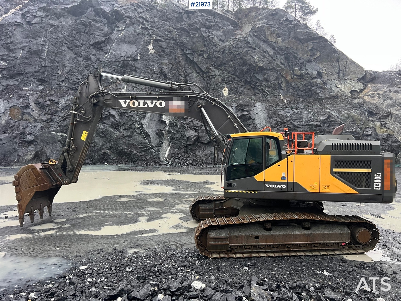Volvo EC380EL - حفارات زحافة: صور 2 Volvo EC380EL - حفارات زحافة: صور 2