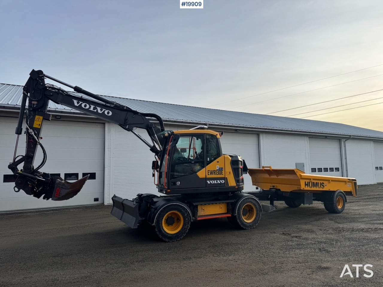 Volvo EWR130 - حفارة: صور 1 Volvo EWR130 - حفارة: صور 1