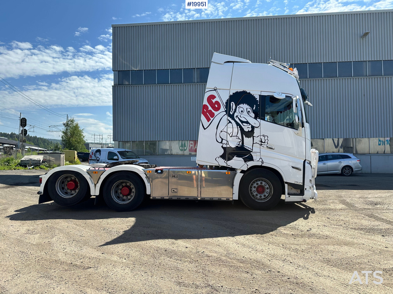 Volvo FH 750 - شاحنة جرار: صور 2 Volvo FH 750 - شاحنة جرار: صور 2