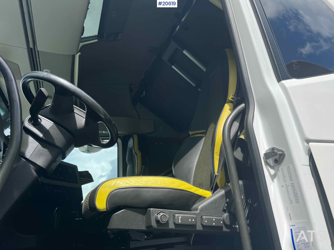 شاحنة جرار Volvo FH650: صور 35 شاحنة جرار Volvo FH650: صور 35