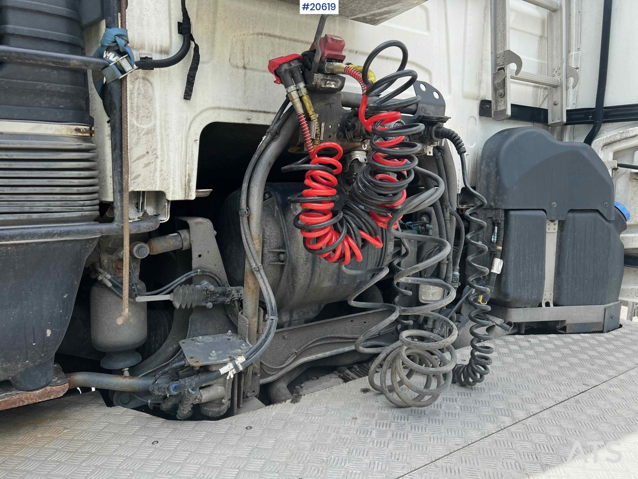 شاحنة جرار Volvo FH650: صور 25 شاحنة جرار Volvo FH650: صور 25