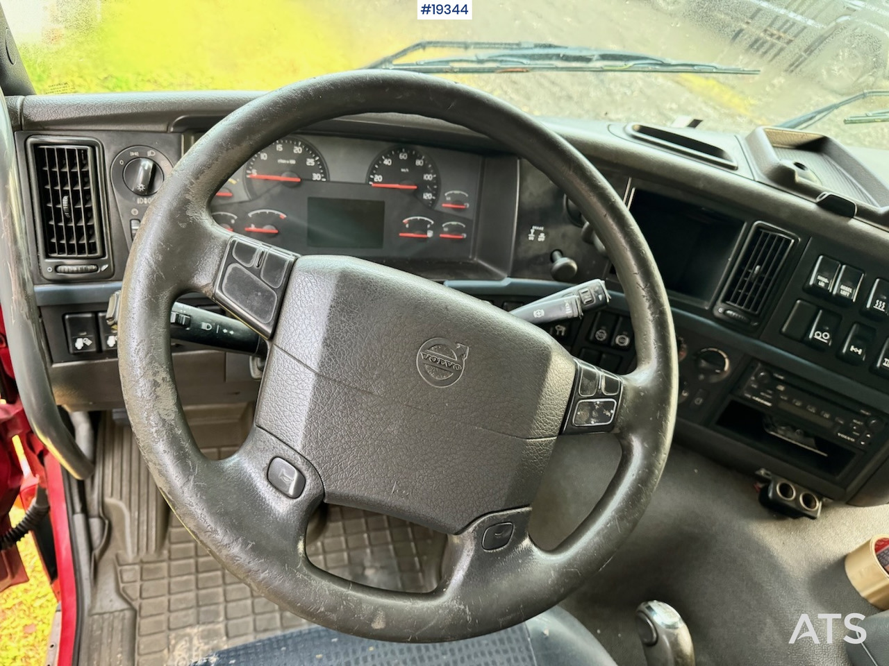 الشاسيه شاحنة Volvo FM 440: صور 27