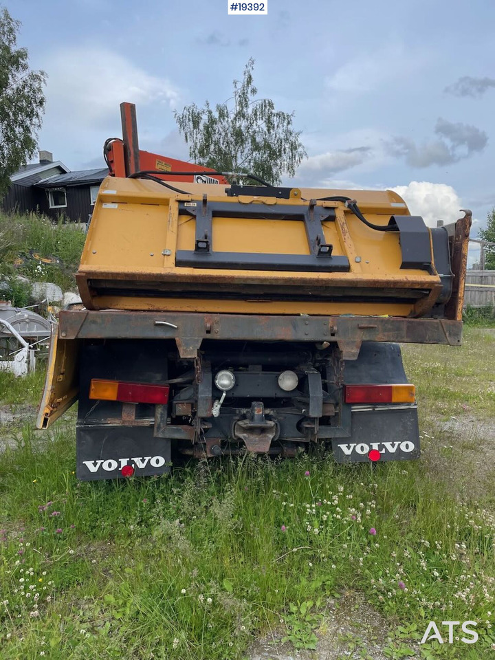 Volvo N720 - شاحنات مسطحة, شاحنة كرين: صور 3 Volvo N720 - شاحنات مسطحة, شاحنة كرين: صور 3