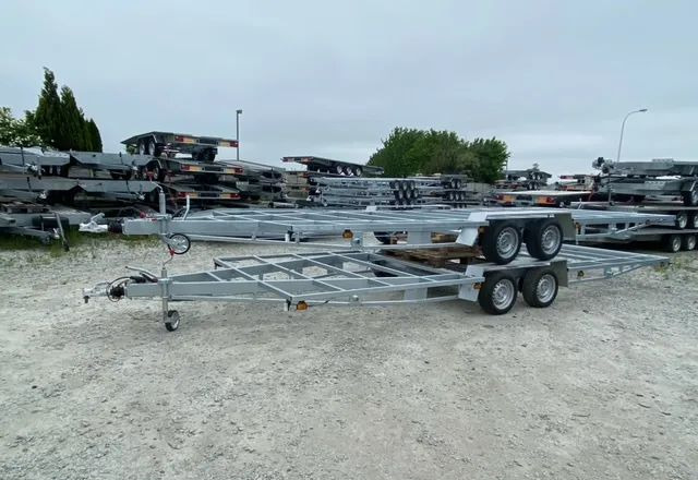 Boro Rama pod domek mobilny!!! 6,60M!! - مقطورة: صور 4 Boro Rama pod domek mobilny!!! 6,60M!! - مقطورة: صور 4