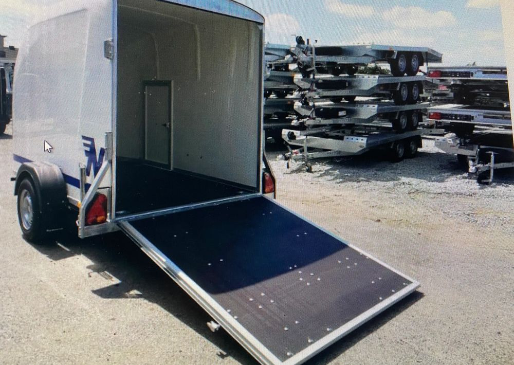 Niewiadów Furgon Niewiadów F1334 z trapem wjazdowym - مقطورات السيارات: صور 5 Niewiadów Furgon Niewiadów F1334 z trapem wjazdowym - مقطورات السيارات: صور 5