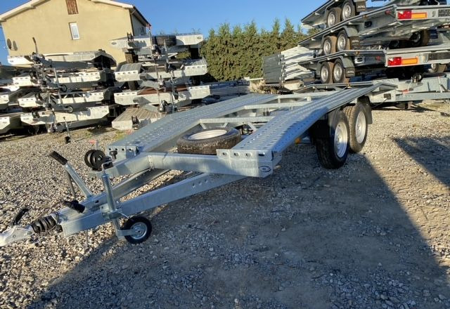 Niewiadów laweta typu SZWAJCARKA 4,00M! - شاحنة نقل سيارات مقطورة: صور 1 Niewiadów laweta typu SZWAJCARKA 4,00M! - شاحنة نقل سيارات مقطورة: صور 1