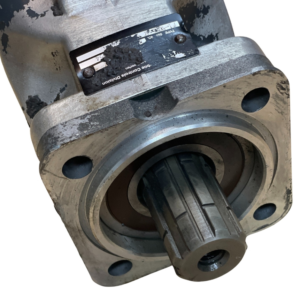 Parker 81L hydraulic pump BHAP81-U - قطع الغيار - ونش كرين: صور 4 Parker 81L hydraulic pump BHAP81-U - قطع الغيار - ونش كرين: صور 4