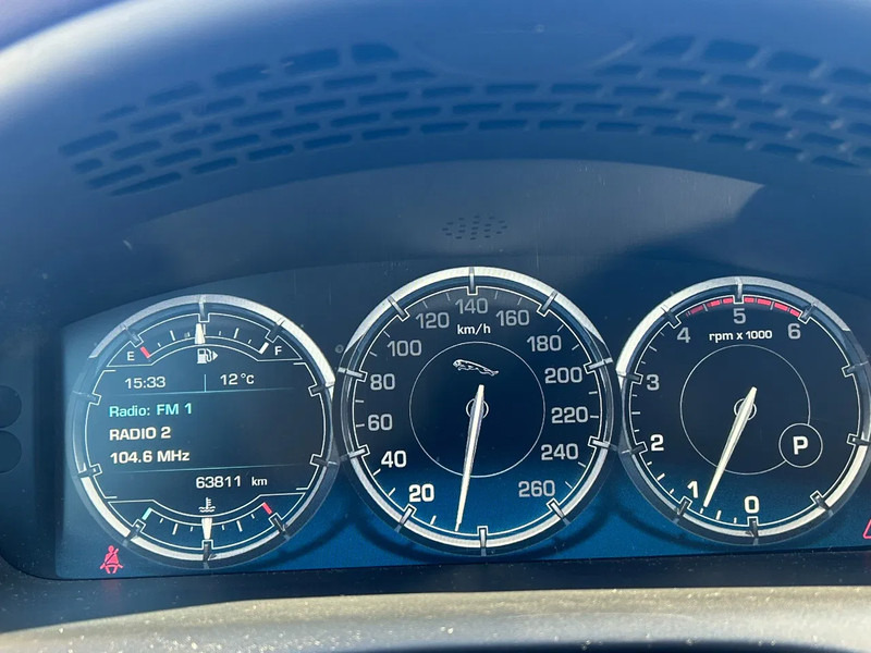 سيدان Jaguar XJ 3.0 V6D 275 PK /AUTOM / PANO DAK / VOL LEDER / MERIDAN / EXPORT PRICE: صور 10 سيدان Jaguar XJ 3.0 V6D 275 PK /AUTOM / PANO DAK / VOL LEDER / MERIDAN / EXPORT PRICE: صور 10