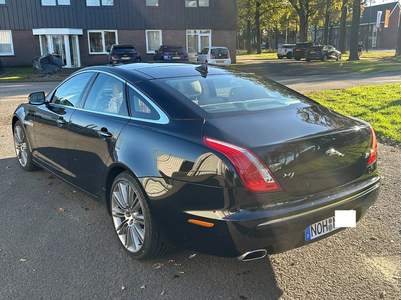 Jaguar XJ 3.0 V6D 275 PK /AUTOM / PANO DAK / VOL LEDER / MERIDAN / EXPORT PRICE - سيدان: صور 5 Jaguar XJ 3.0 V6D 275 PK /AUTOM / PANO DAK / VOL LEDER / MERIDAN / EXPORT PRICE - سيدان: صور 5