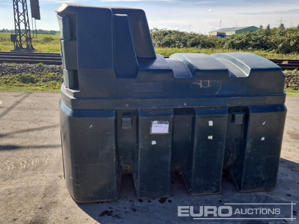 2,500Ltr. Fuel Bowser - خزان تخزين: صور 2 2,500Ltr. Fuel Bowser - خزان تخزين: صور 2