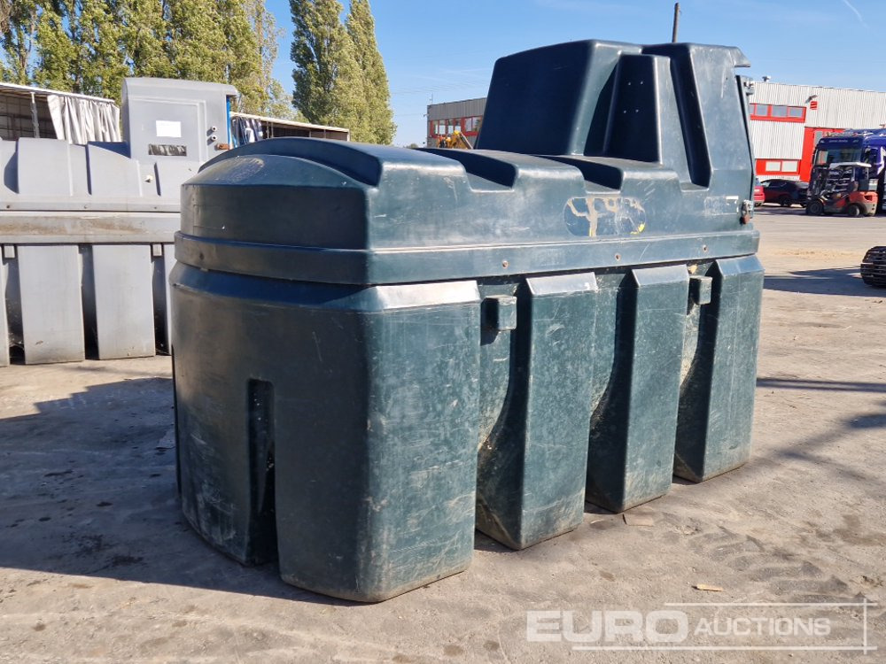 2,500Ltr. Fuel Bowser - خزان تخزين: صور 4 2,500Ltr. Fuel Bowser - خزان تخزين: صور 4