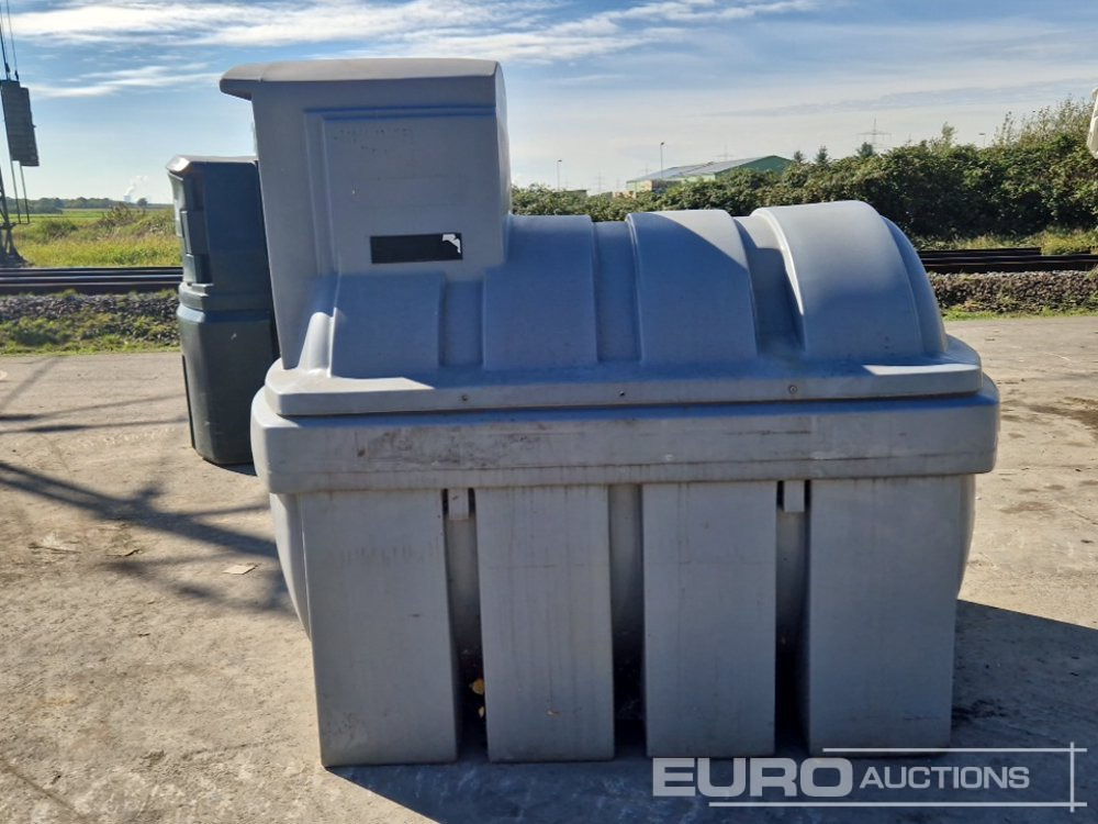 2,500Ltr. Fuel Bowser - خزان تخزين: صور 2 2,500Ltr. Fuel Bowser - خزان تخزين: صور 2
