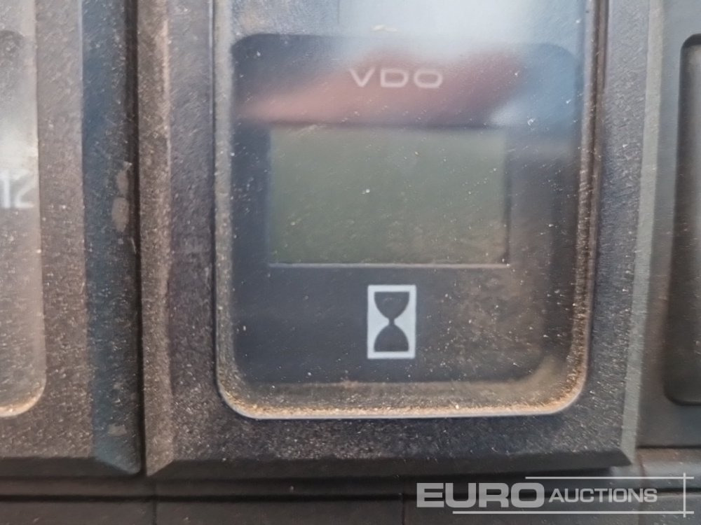 حفارة على عجلات 2004 Fuchs MHL331: صور 41