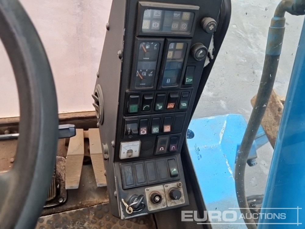 حفارة على عجلات 2004 Fuchs MHL331: صور 40