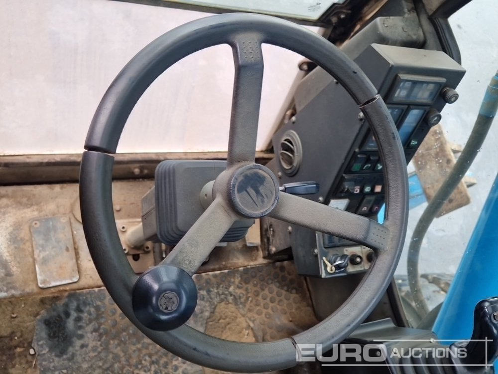 حفارة على عجلات 2004 Fuchs MHL331: صور 37