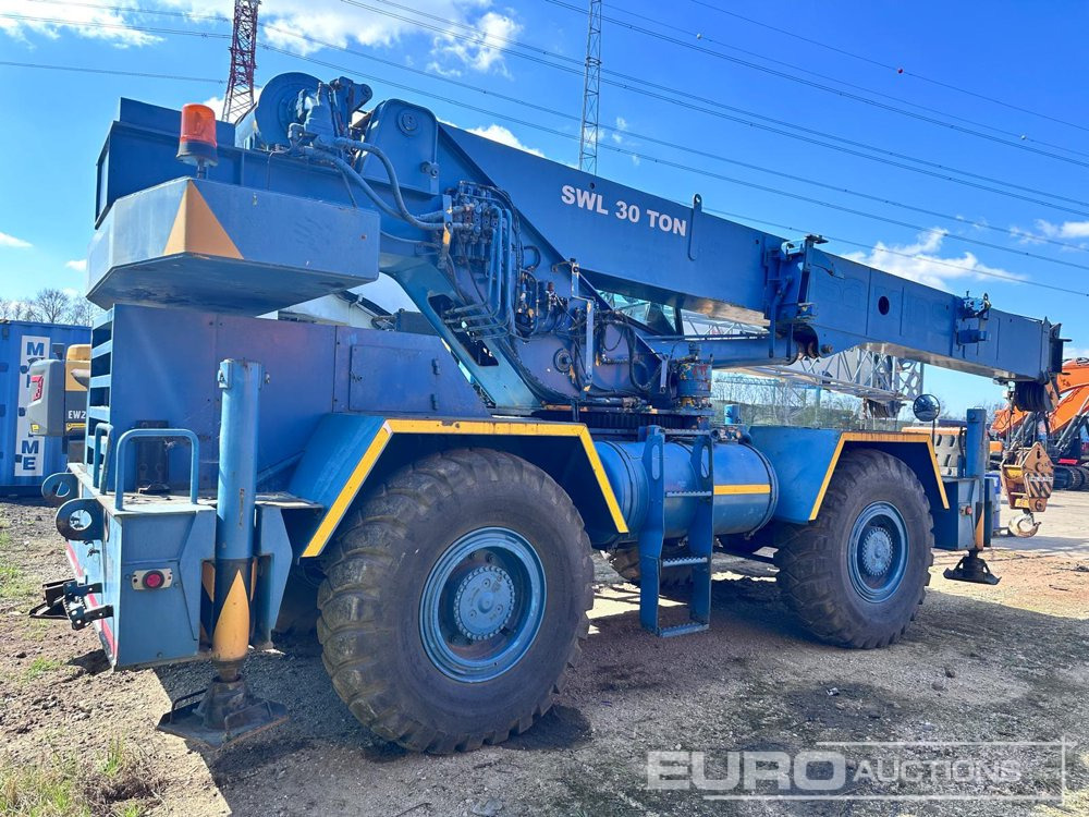 2004 Grove RT530E - رافعة الطرق الوعرة: صور 2 2004 Grove RT530E - رافعة الطرق الوعرة: صور 2