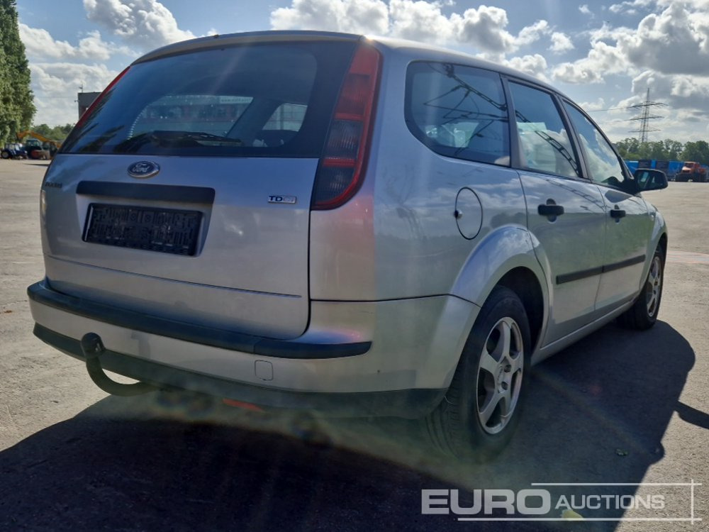 2005 Ford Focus - سيارة: صور 5 2005 Ford Focus - سيارة: صور 5