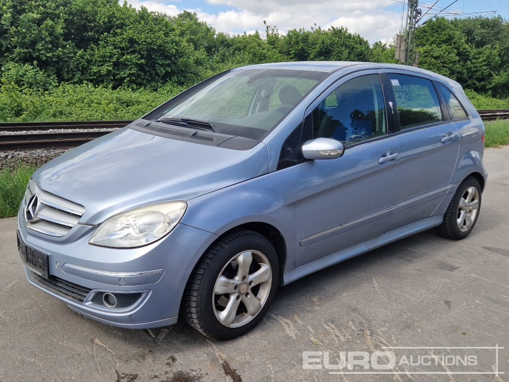 2005 Mercedes Benz B170 - سيارة: صور 1 2005 Mercedes Benz B170 - سيارة: صور 1
