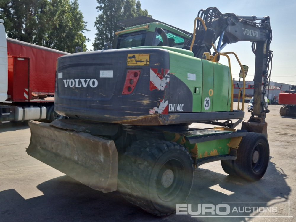 2009 Volvo EW140C - حفارة على عجلات: صور 5 2009 Volvo EW140C - حفارة على عجلات: صور 5