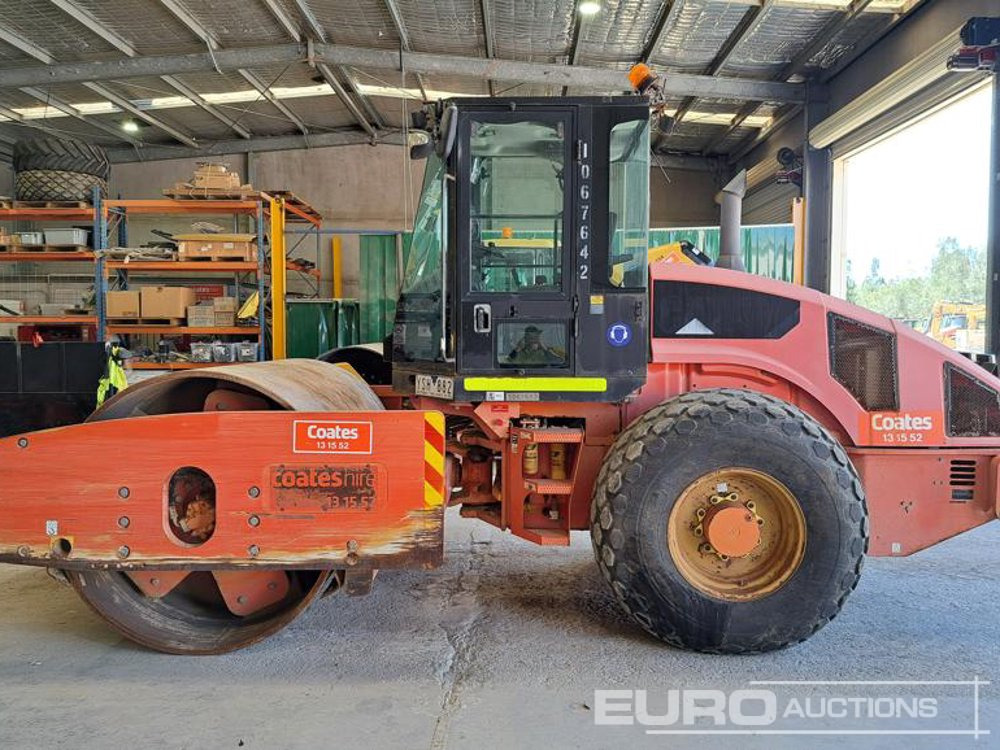 2011 CAT CS74 - مدحلة: صور 1 2011 CAT CS74 - مدحلة: صور 1