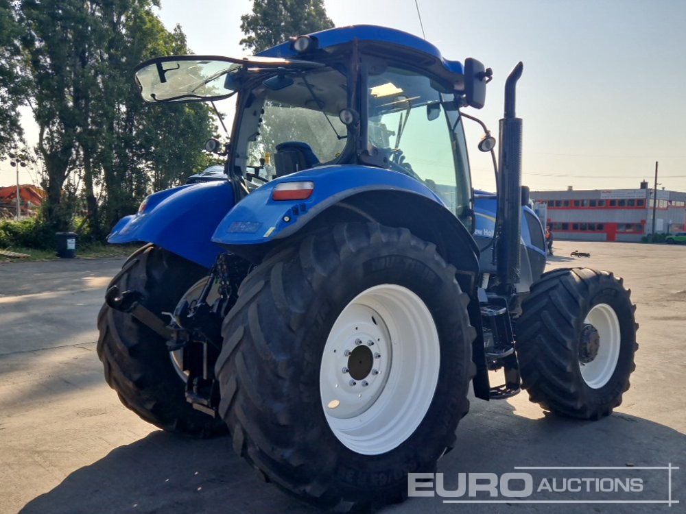 2011 New Holland T6080 - جرار: صور 5 2011 New Holland T6080 - جرار: صور 5