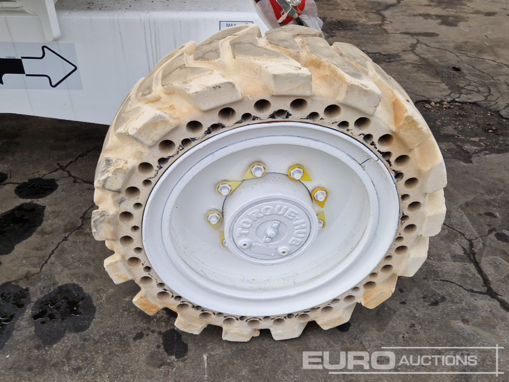 2012 JLG 340AJ - رافعات سلة مفصلية: صور 2 2012 JLG 340AJ - رافعات سلة مفصلية: صور 2