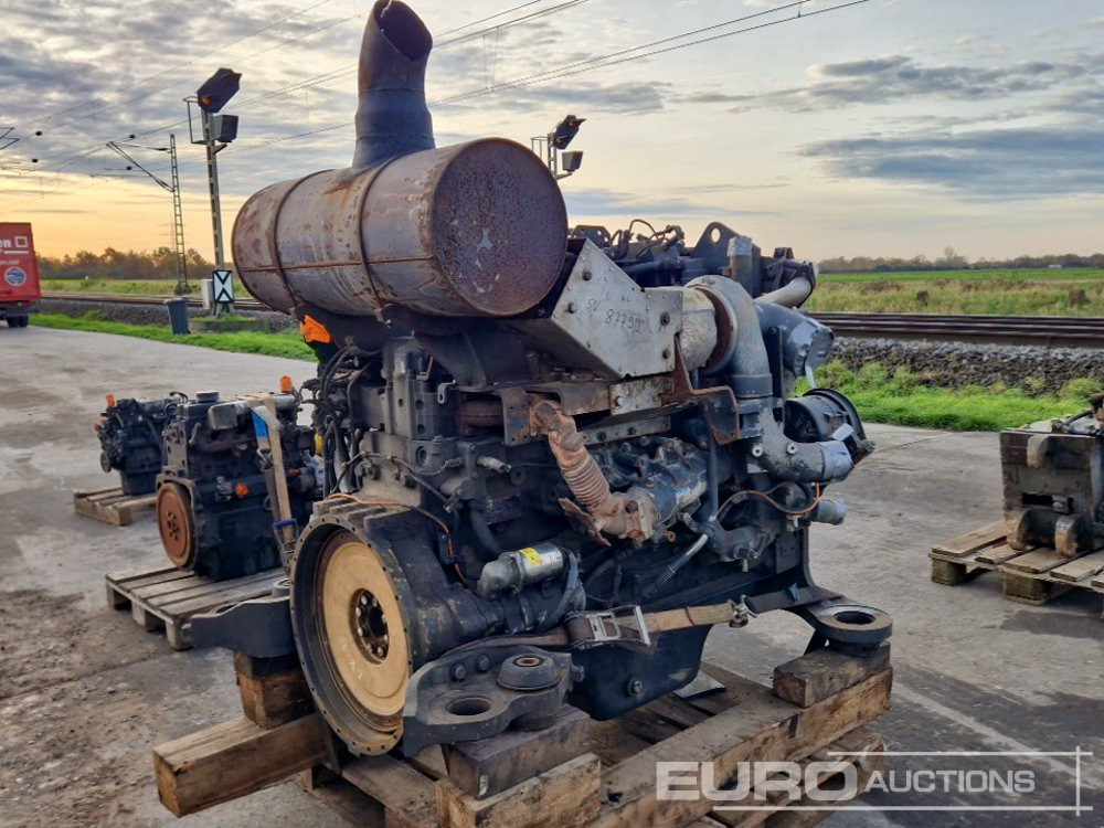2012 Komatsu 6 Cylinder Turbo Diesel Engine to suit PC700 - المحرك: صور 3 2012 Komatsu 6 Cylinder Turbo Diesel Engine to suit PC700 - المحرك: صور 3