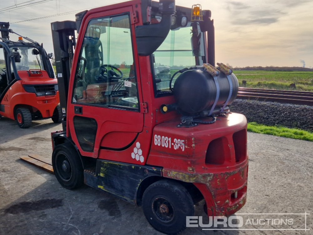 2014 Hyster H3-0FT - رافعة شوكية: صور 3 2014 Hyster H3-0FT - رافعة شوكية: صور 3