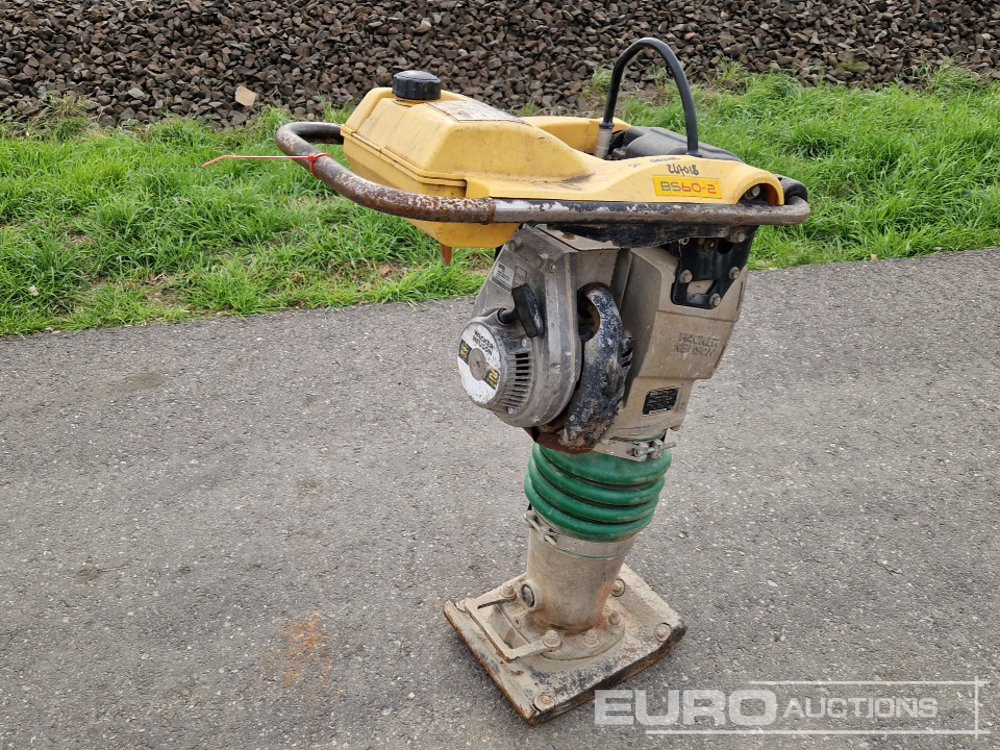 2014 Wacker Neuson BS60-2 - آلة أسفلت: صور 3 2014 Wacker Neuson BS60-2 - آلة أسفلت: صور 3