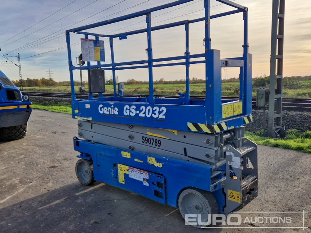 2015 Genie GS-2032 - منصات هيدروليكية متنقلة: صور 3 2015 Genie GS-2032 - منصات هيدروليكية متنقلة: صور 3