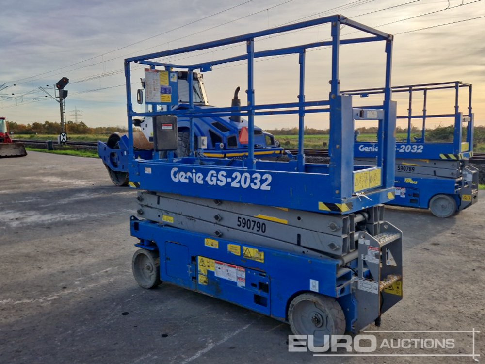2015 Genie GS-2032 - منصات هيدروليكية متنقلة: صور 3 2015 Genie GS-2032 - منصات هيدروليكية متنقلة: صور 3