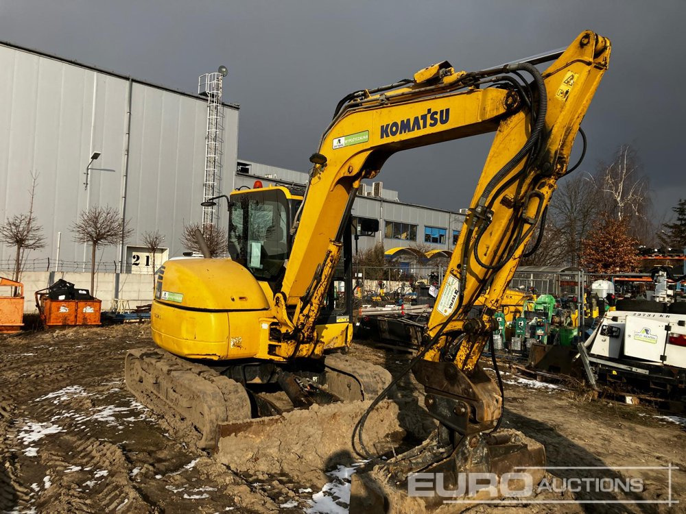 2015 Komatsu PC80MR-3 - حفارة مصغرة: صور 4 2015 Komatsu PC80MR-3 - حفارة مصغرة: صور 4
