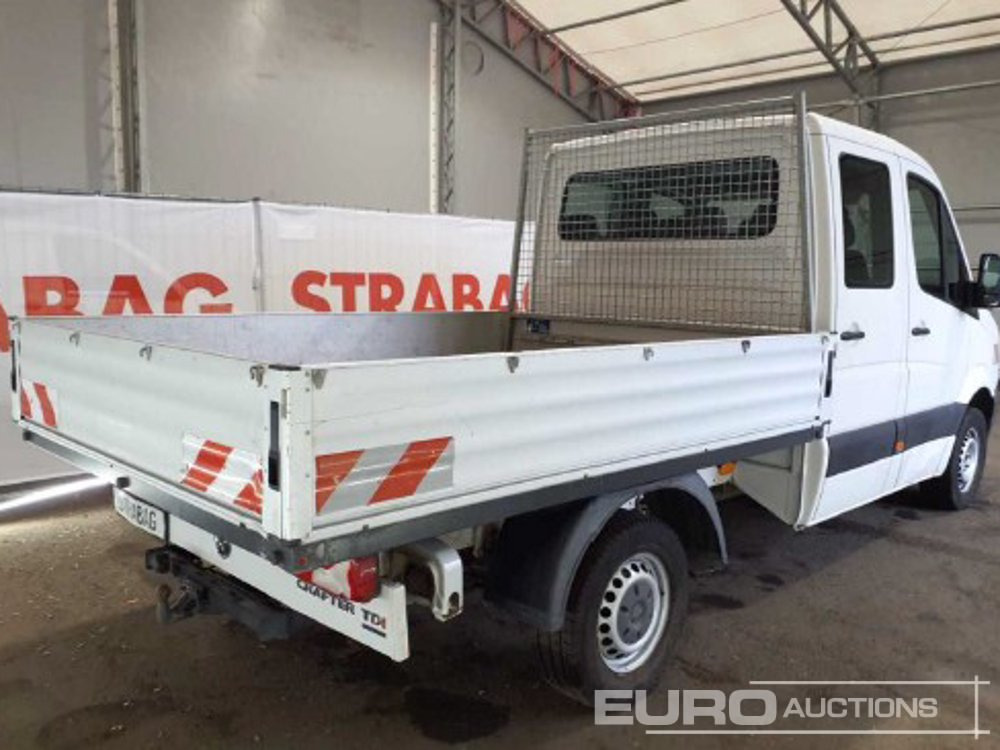 2015 Volkswagen Crafter - الشاحنات الصغيرة المسطحة: صور 3 2015 Volkswagen Crafter - الشاحنات الصغيرة المسطحة: صور 3
